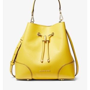 Meet your Posher, Keri